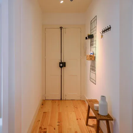 Sunny And Stylish - 11 Min To The Center Apartment *